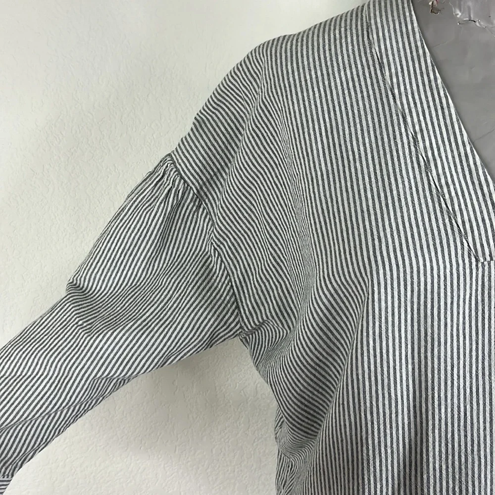 Steven Alan V Neck & Back Gray White Stripe Cotton Split Neck Oversized Top - Picture 4 of 8